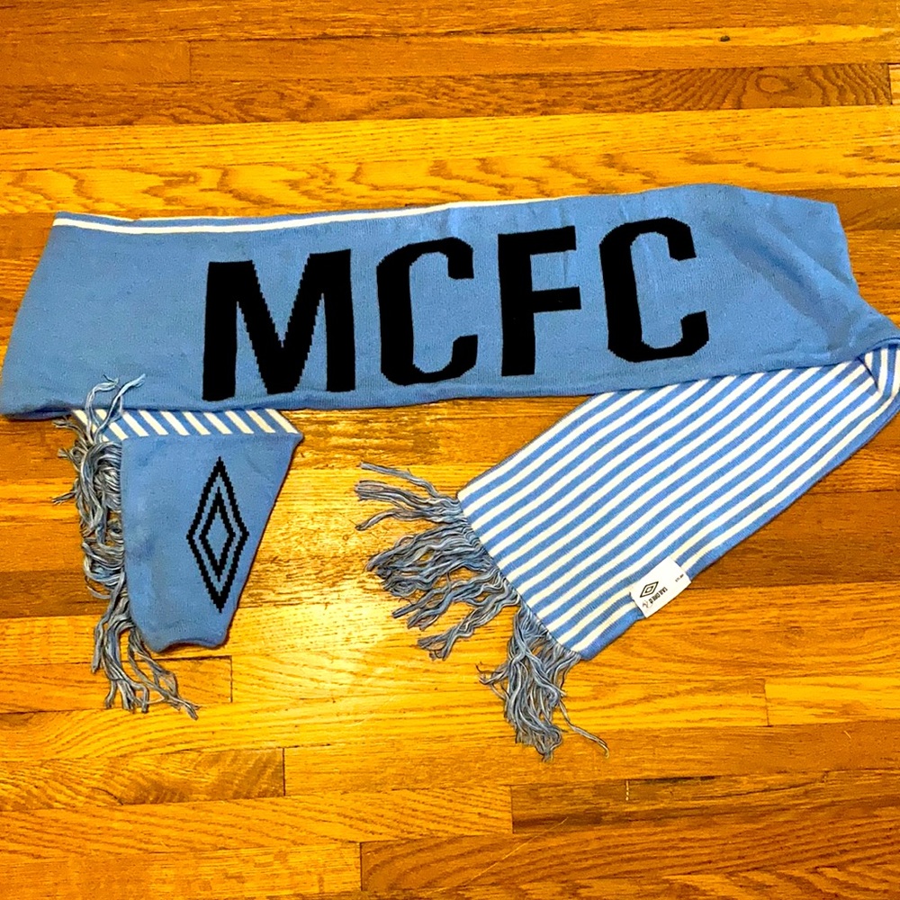Umbro Manchester City FC Mcfc soccer scarf